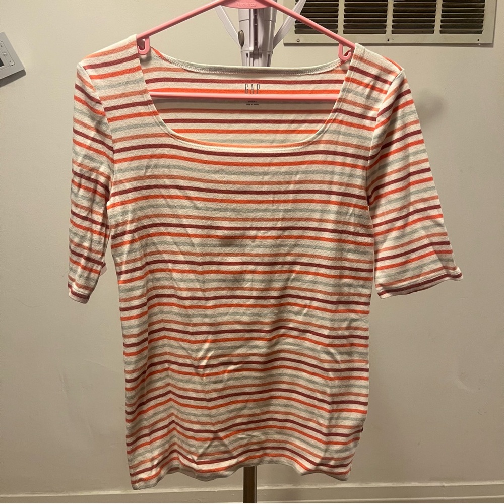 GAP Squareneck Short Sleeve Modern Tee - Burnt Red and Sage Stripes size medium